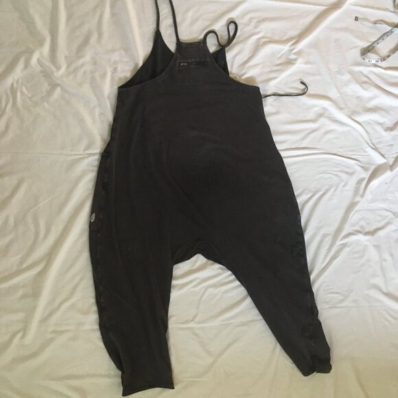FREE PEOPLE HOT SHOT ONESIE // WASHED BLACK // LARGE - Picture 8 of 16